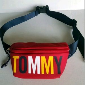 Tommy Hilfiger Red TOMMY Fanny Pack Unisex